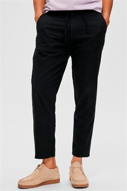 Selected Brody Linen Pant Black