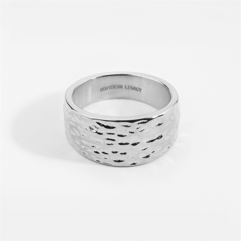 NL Hammered Signature Ring Silver
