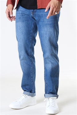 smertefuld oase Bedrift Jeans | Køb jeans til herre | BOXEN AALBORG